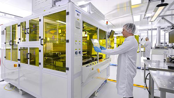 Bonding at DATA MODUL